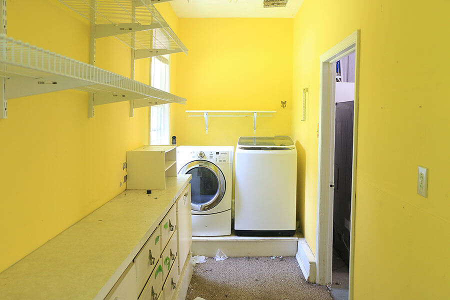 Yellow-laundry-room