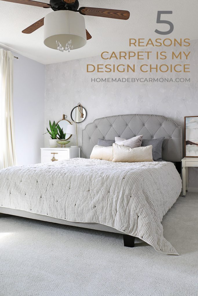 Bedroom with carpet