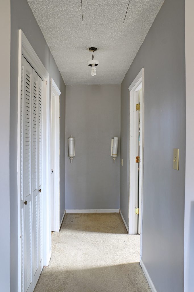 Bare nook