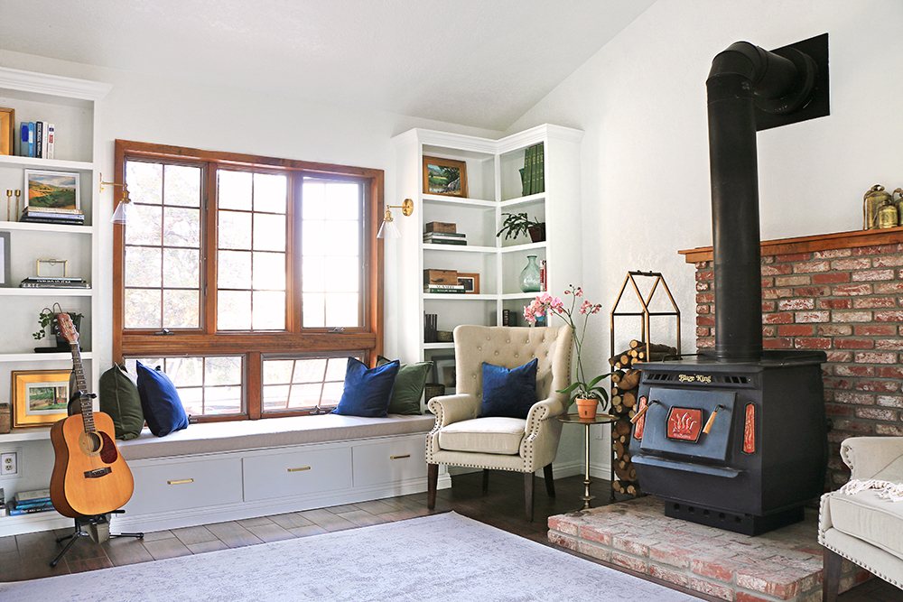 Rustic Library in a mountain home