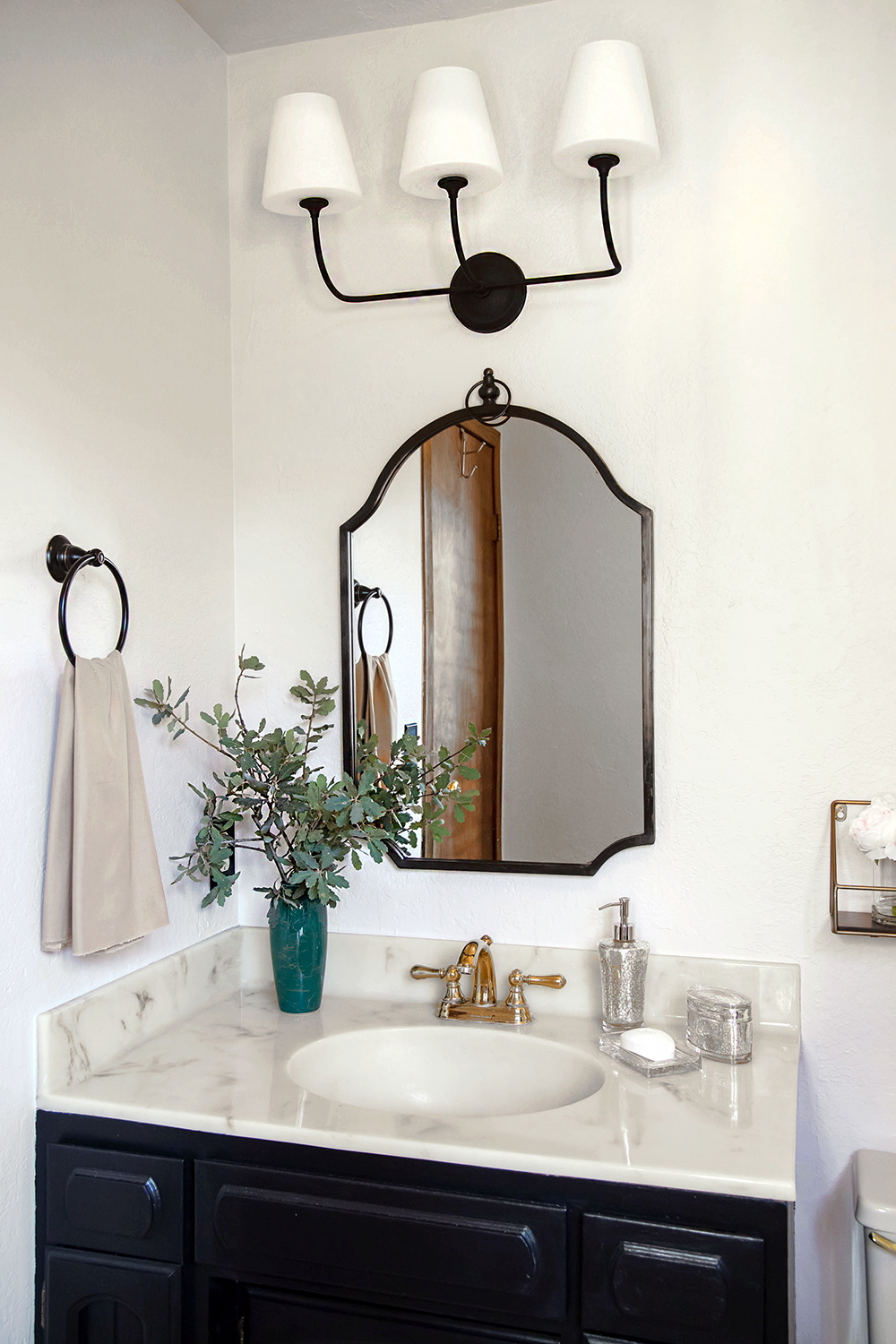 Mountain home bathroom after