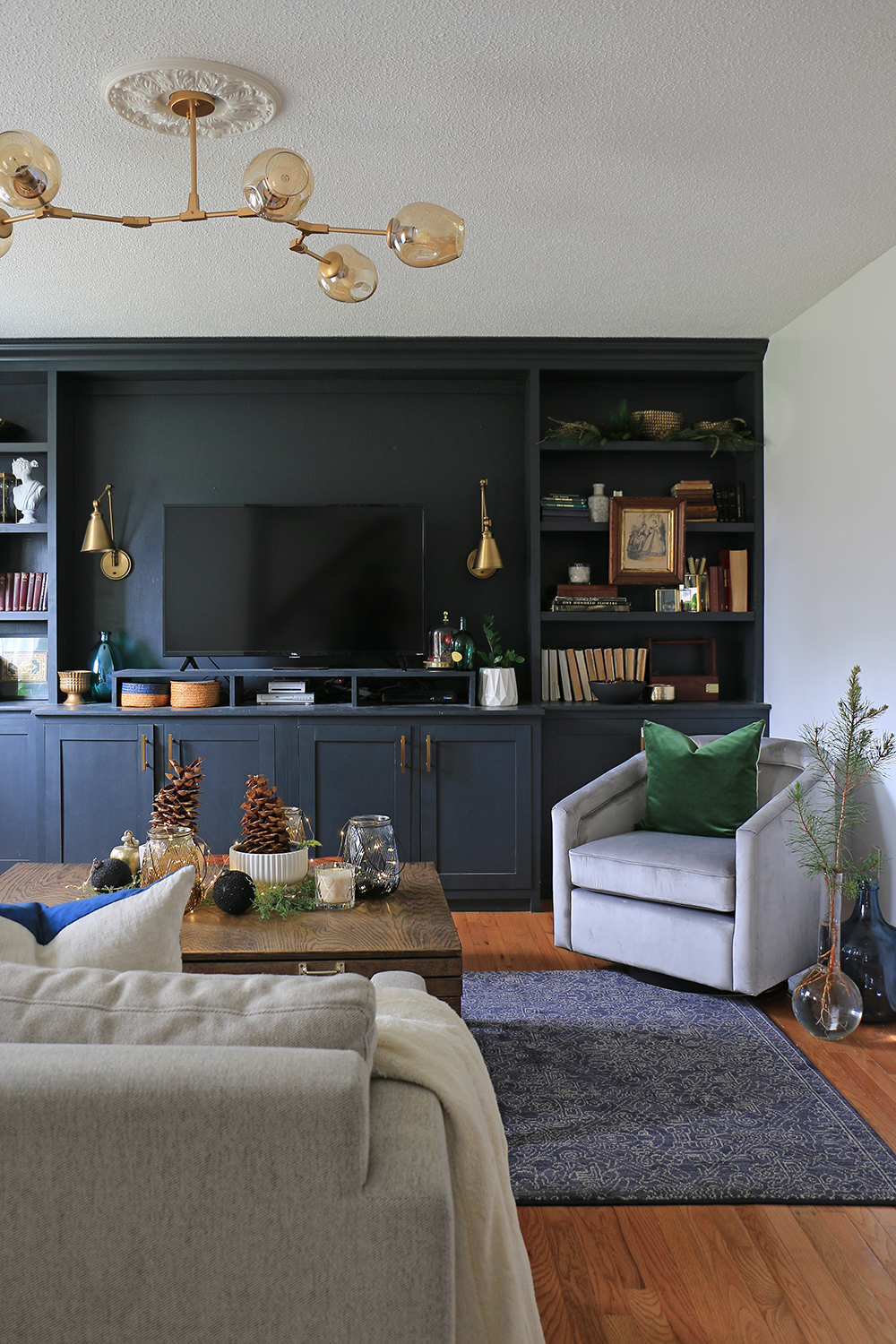 holiday living room decoration