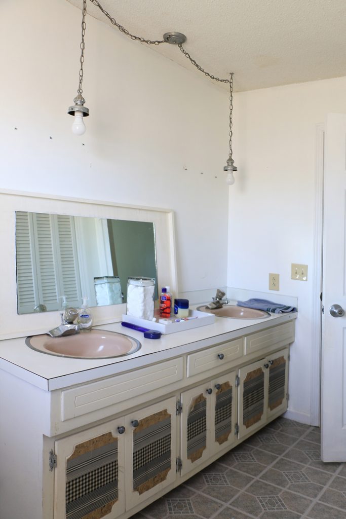 outdated bathroom