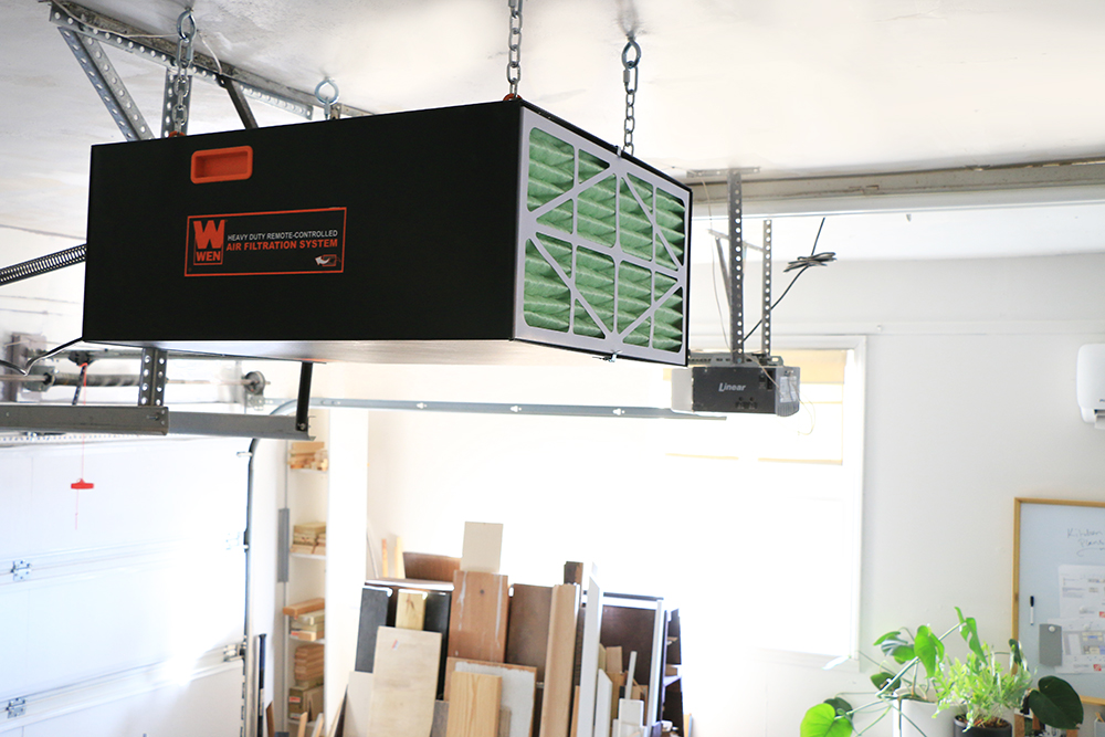 Air filtration system in garage