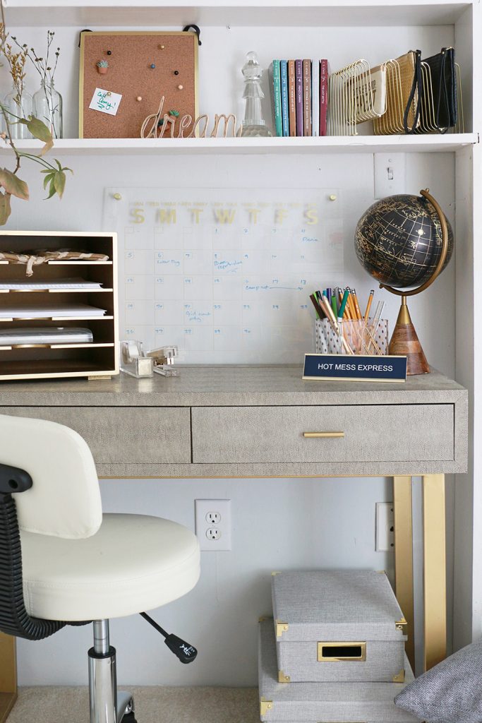 girls desk and workspace